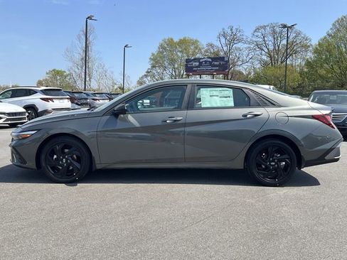 New 2026 Hyundai Elantra Sport FWD image 29