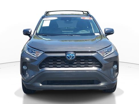 Certified 2020 Toyota RAV4 XLE AWD/4WD image 2