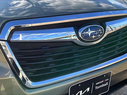 Used 2019 Subaru Forester Limited w/ Popular Package #3 image 30