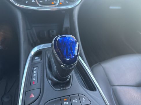 Used 2017 Chevrolet Volt Premier w/ Driver Confidence II Package image 22