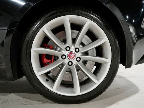 Used 2015 Jaguar F-TYPE S image 28