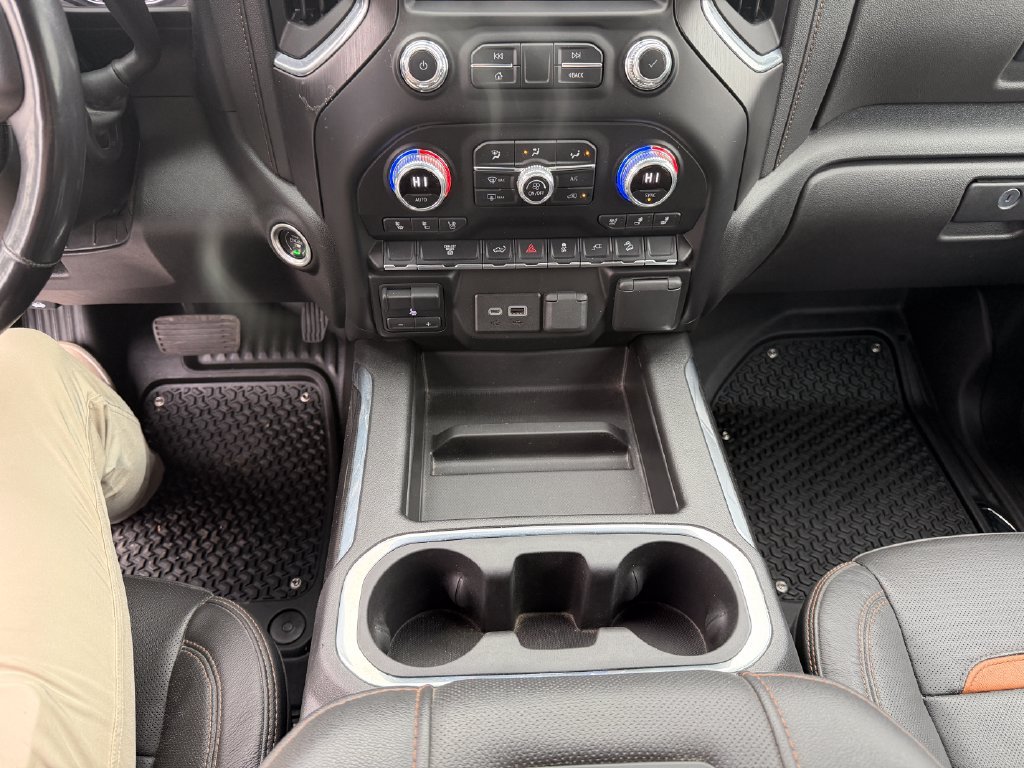 Used 2022 GMC Sierra 2500 AT4 w/ Gooseneck/5TH Wheel Package AWD/4WD image 33