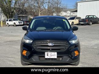 Used 2018 Ford Escape S video 2