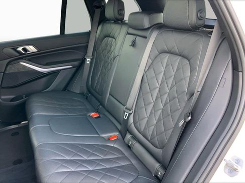 Used 2023 BMW X5 sDrive40i w/ M Sport Package RWD image 20
