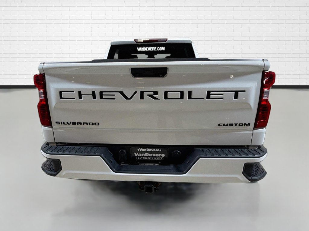 Used 2023 Chevrolet Silverado 1500 Custom w/ LPO, Dark Essentials Package AWD/4WD image 8