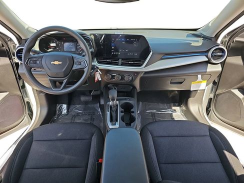 New 2026 Chevrolet Trax LS w/ Driver Confidence Package FWD image 9