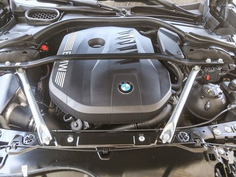 Certified 2026 BMW 740i RWD image 23