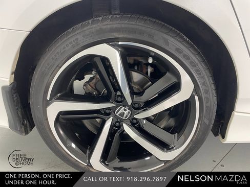 Used 2022 Honda Accord Sport image 13