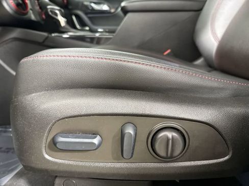 Used 2022 Chevrolet Blazer RS w/ Enhanced Convenience Package image 20