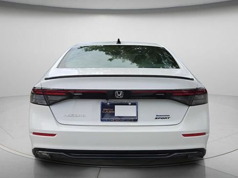 Used 2025 Honda Accord Sport image 5
