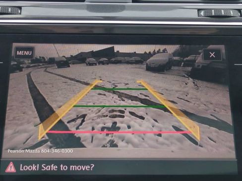 Used 2018 Volkswagen Tiguan SEL image 22