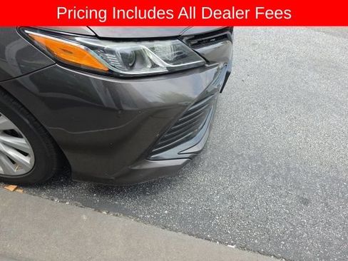 Used 2020 Toyota Camry LE FWD image 14
