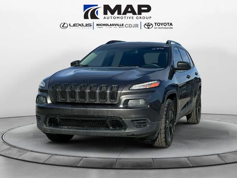Used 2017 Jeep Cherokee Sport w/ Cold Weather Group image 1