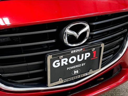 Used 2017 MAZDA MAZDA3 Sport w/ Preferred Equipment Package image 28