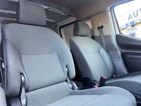 Used 2021 Nissan NV200 S FWD image 15