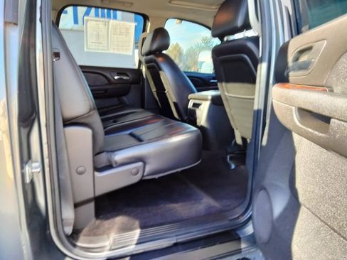 Used 2011 GMC Sierra 3500 SLT image 19