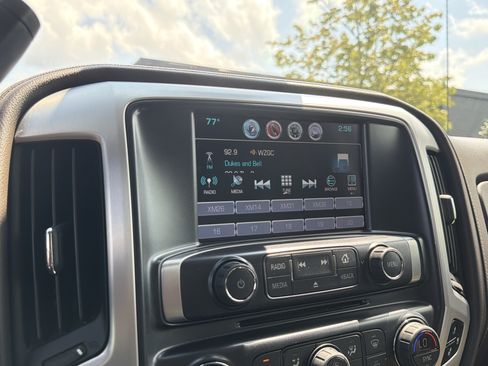 Used 2018 GMC Sierra 1500 SLT w/ SLT Premium Package AWD/4WD image 34