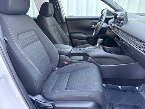Used 2023 Honda HR-V Sport image 15