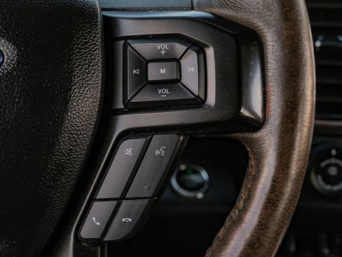 Used 2020 Ford Expedition Max King Ranch image 17