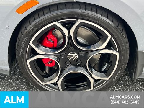 Used 2025 Volkswagen GTI Autobahn image 15