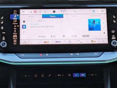 Used 2025 Jeep Wagoneer S Launch Edition image 19