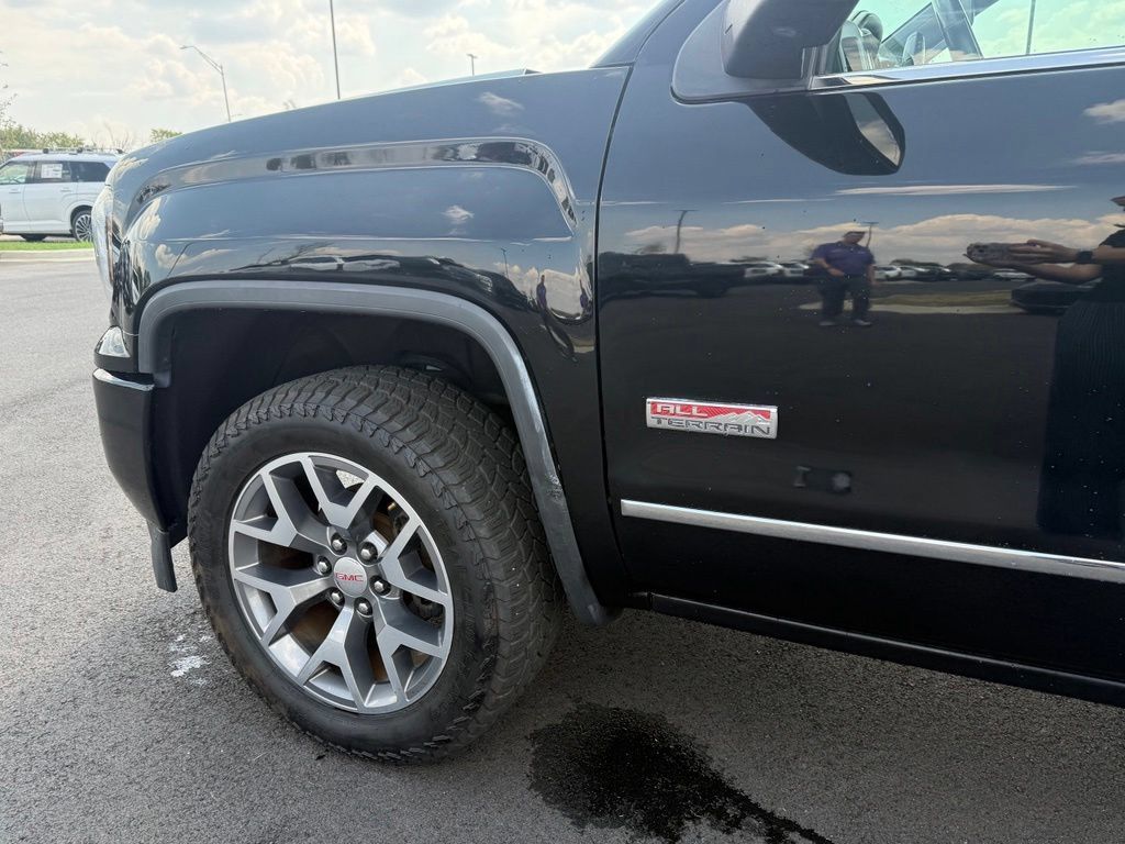 Used 2016 GMC Sierra 1500 SLT w/ All-Terrain Package AWD/4WD image 30