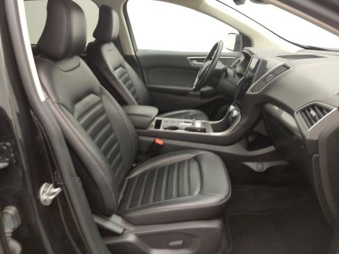 Used 2023 Ford Edge SEL image 21