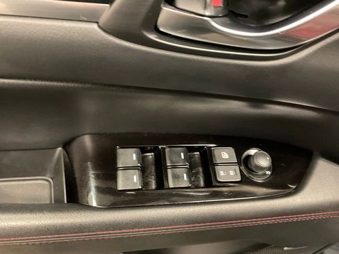 Used 2021 MAZDA CX-5 Carbon Edition image 25