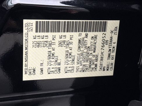 Used 2023 Nissan Rogue SV w/ SV Premium B Package image 23