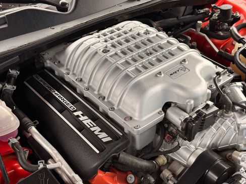 Used 2022 Dodge Challenger SRT Hellcat w/ Plus Package RWD image 60
