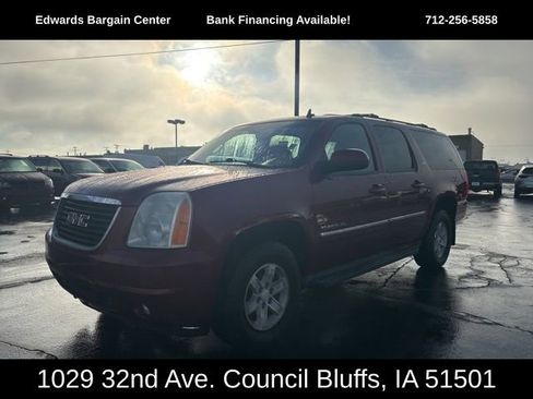 Used 2010 GMC Yukon XL SLT w/ SLT-2 Equipment Package image 4