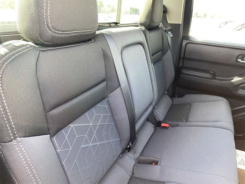New 2025 Nissan Frontier SV w/ SV Convenience Package image 14