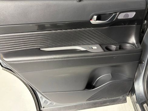 Used 2024 Hyundai Palisade Calligraphy image 39