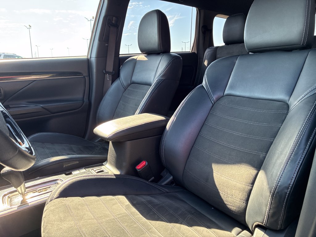 Used 2019 Mitsubishi Outlander SE AWD/4WD image 11