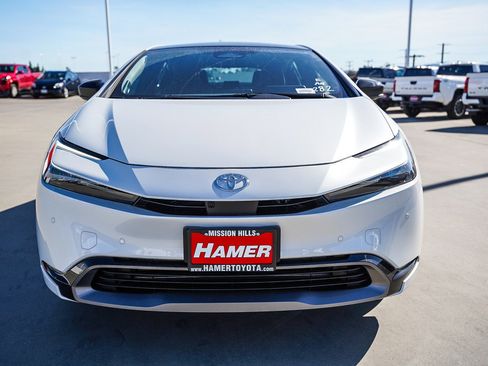 New 2026 Toyota Prius Limited image 2