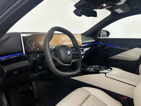 New 2026 BMW 540i xDrive w/ Executive Package image 13