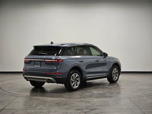 Used 2024 Lincoln Corsair FWD image 8