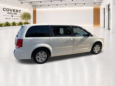 Used 2012 Dodge Grand Caravan SE FWD image 13