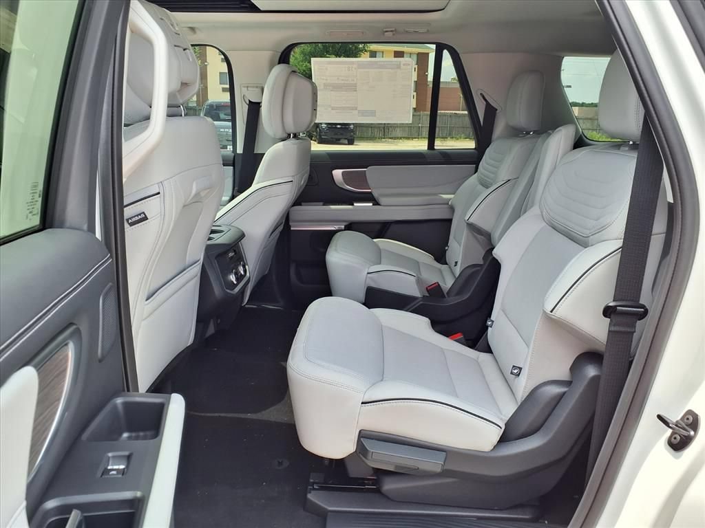 New 2026 Ford Expedition Max Platinum w/ Platinum Ultimate Package AWD/4WD image 21