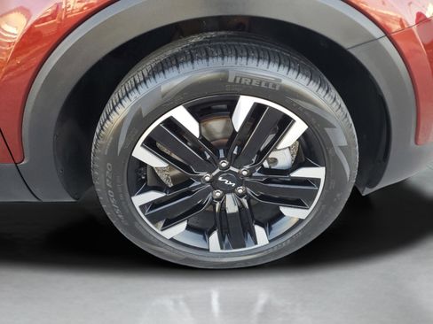 Certified 2023 Kia Telluride SX image 6