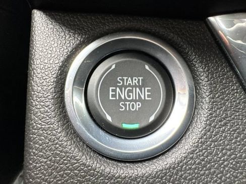 Used 2026 Buick Envista Preferred w/ Convenience I Package FWD image 33