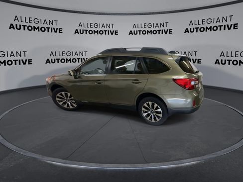 Used 2016 Subaru Outback 2.5i Limited image 8