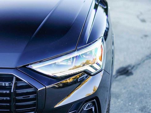 New 2025 Audi Q3 2.0T Premium Plus image 7