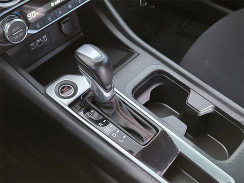 Used 2023 Nissan Sentra SR image 9