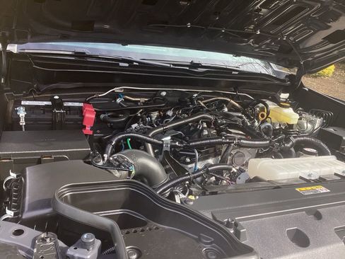 Certified 2025 Toyota Tacoma TRD Sport AWD/4WD image 22