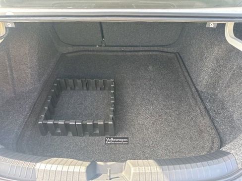 Used 2019 Volkswagen Jetta S image 23