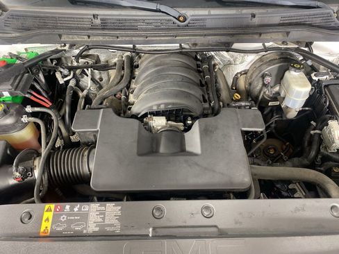 Used 2018 GMC Sierra 1500 2WD Regular Cab image 12