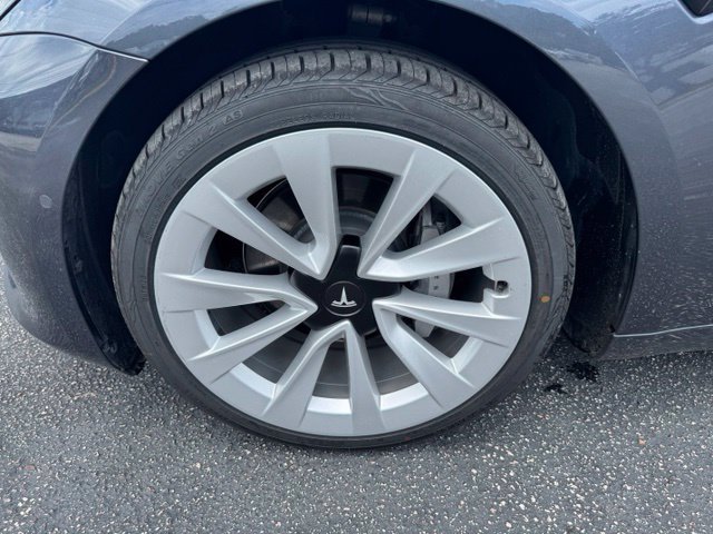 Used 2022 Tesla Model 3 Standard Range RWD image 7