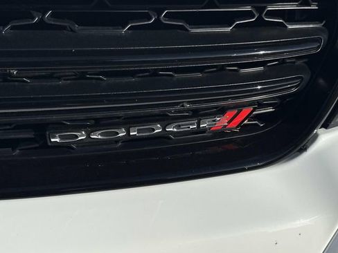 Used 2023 Dodge Charger SXT image 10