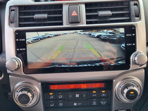 Used 2013 Toyota 4Runner Limited RWD image 21